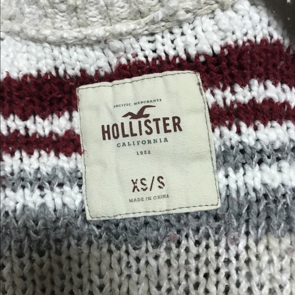 Hollister cardigan